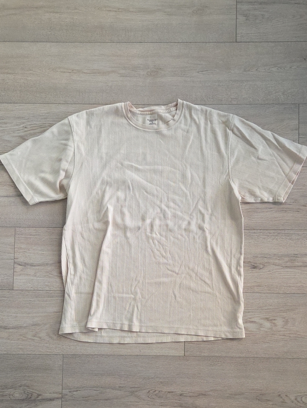 Geoffrey Beene Men's Short Sleeve Ribbed Tee in Light Cream